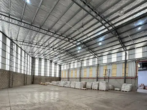 Depósito Industrial Sarandi