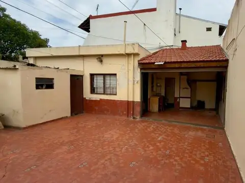 VENTA DE CASA 3 AMB CON COCHERA APTO CREDITO