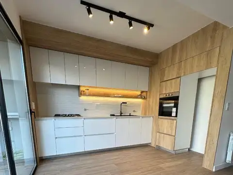 CASA A ESTRENAR 4 AMBIENTES