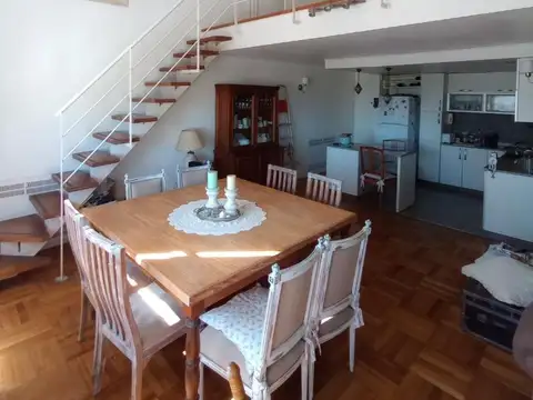 San Luis 1800, Piso 7