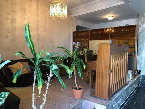 apto para ampliar/modificar por reglamento copropiedad ph multifam. p/3 familias-esp aéreo-frente 