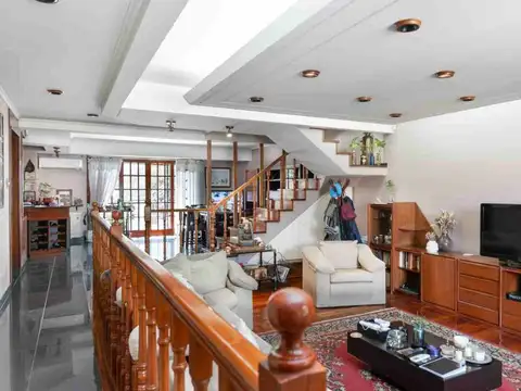 Casa Piñeyro 4amb c/patio, quincho, balc.terraza 