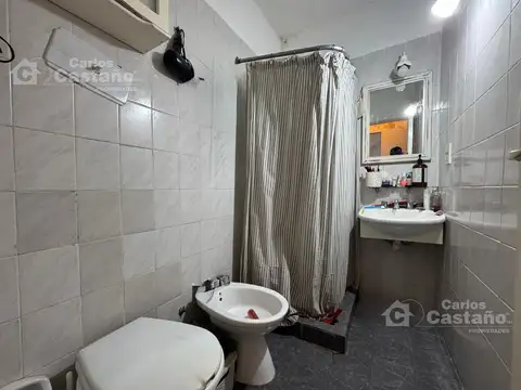 PH 3 Amb. con Patio a 3/c de Av. Maipú en Vte. López