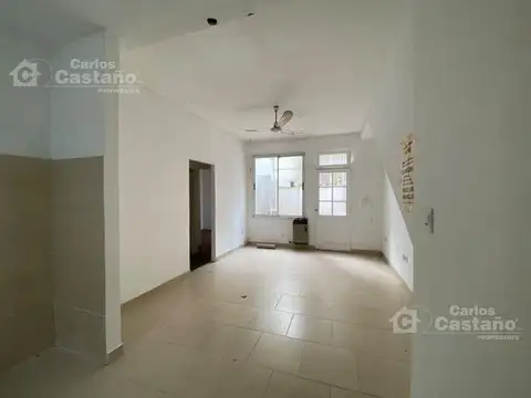 PH 3 Amb. con Patio a 3/c de Av. Maipú en Vte. López
