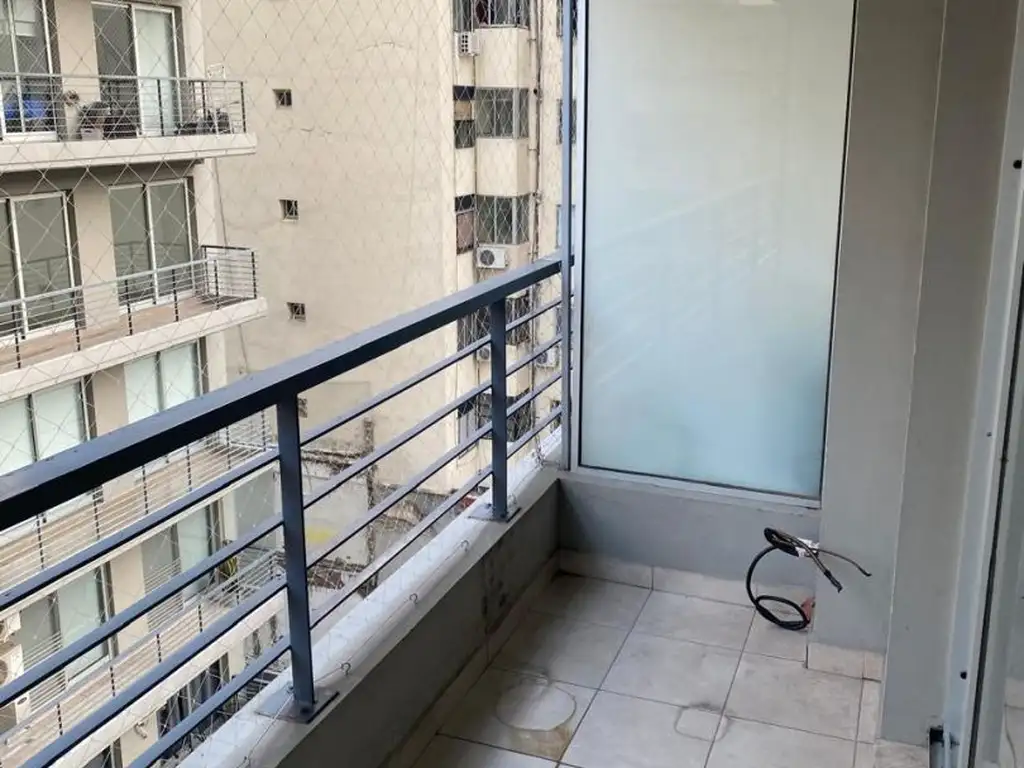 JUAN BAUTISTA ALBERDI 800, Piso 4