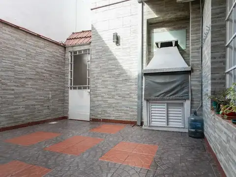 Depto Tipo Casa en Venta en Villa Devoto, USD 185.000