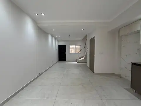 Depto Tipo Casa en Venta de 2 dormitorios