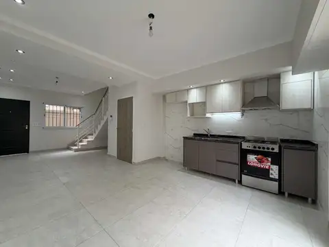 PH 3 AMB VENTA EN VILLA DEL PARQUE C/PATIO S/EXP