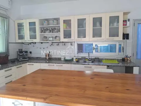Casa en Venta en El Establo, USD 390.000
