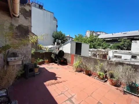 PH 4 AMBIENTES VENTA ALMAGRO TERRAZA PATIO LUMINOS