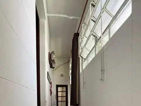 Venta ph 4 ambientes con patio en Caballito