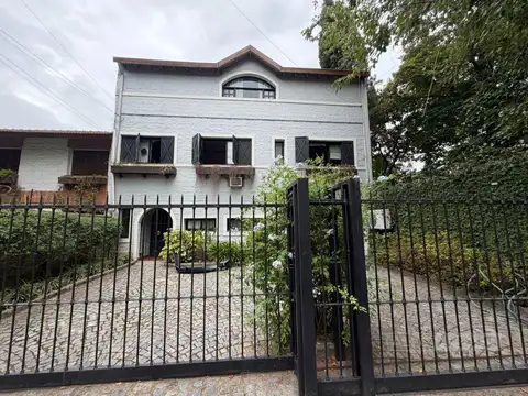 Casa en venta en la zona del Golf de Lomas de San Isidro
