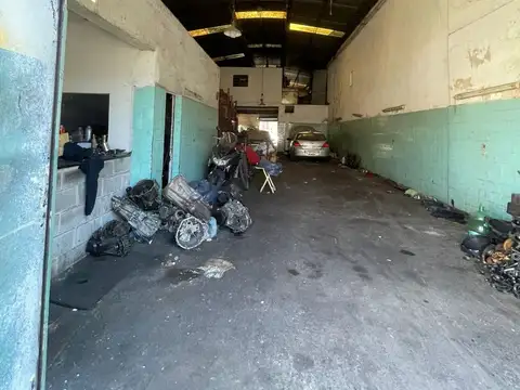 Terreno en Venta en Parque Chacabuco, USD 399.000