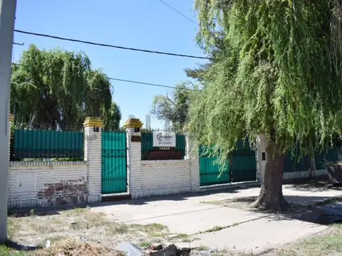 Fray Luis Beltran 4400, Piso 0