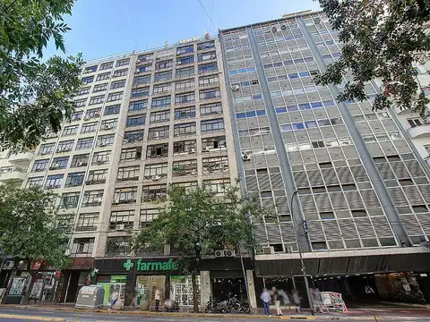 Oficina de 194 M2 en zona Tribunales totalmente AMOBLADA y LISTA PARA ENTRAR