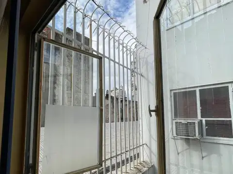 Oficina en Venta al Este