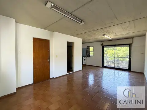 Avenida Pellegrini 2700, Piso 02