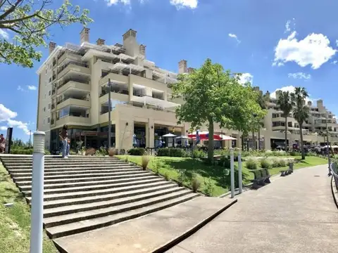 Departamento en Alquiler con 1 cocheras