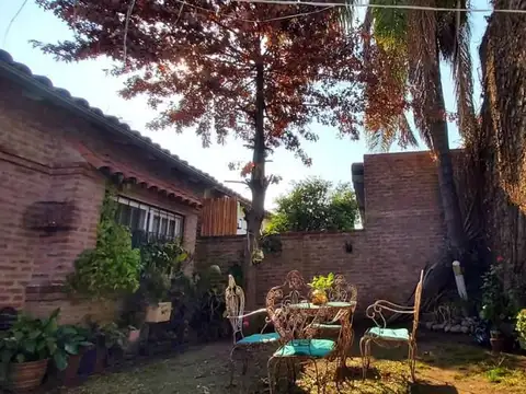 NUEVO VALOR - CHALET 10 X 20 - CIUDAD JARDIN - 3 DORM