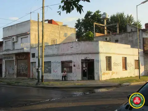  Venta - 3 Locales y 2 Viviendas - Venta por Unidad o en Block - Venta Directa !!!!
