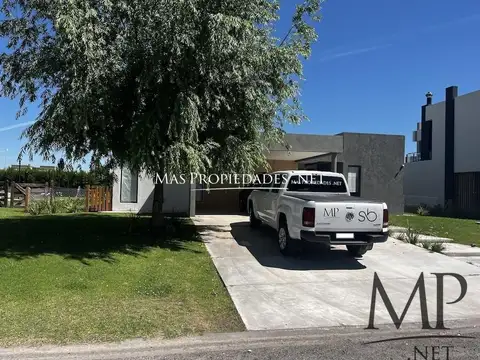 Casa en Venta en Canning, USD 160.000