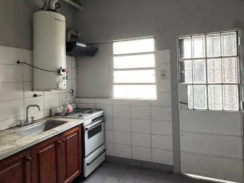 CASA EN VENTA - MERLO