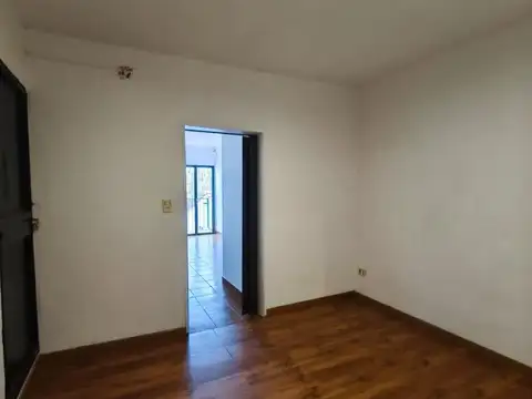 Depto Tipo Casa en Venta en Villa Ballester, USD 60.000
