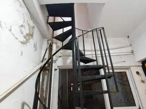 Pasaje 142 2018 , Piso 1