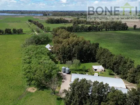Campo en venta de 38 hectáreas con importante infraestructura productiva en Navarro sobre RP 41