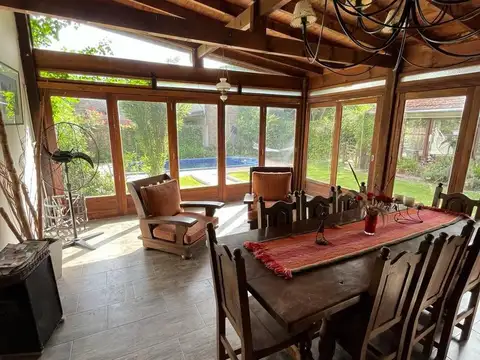 CASA QUINTA EN VENTA MUÑIZ, QUINCHO 50M2, PILETA