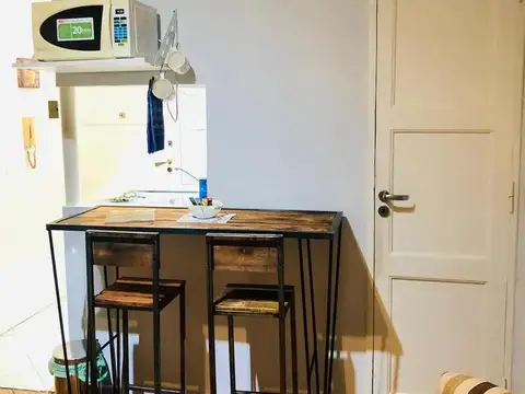 Benjamín Matienzo 1500, Piso 1