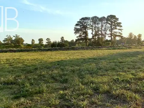 EXCELENTE LOTE EN ETAPA 2 CON FONDO AL GOLF EN  PINARES COUNTRY CLUB 