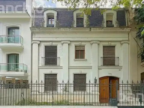 Casa comercial
