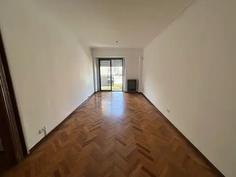 Departamento 4 ambientes + Dependencia 