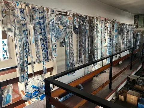 Local en Alquiler 50 años