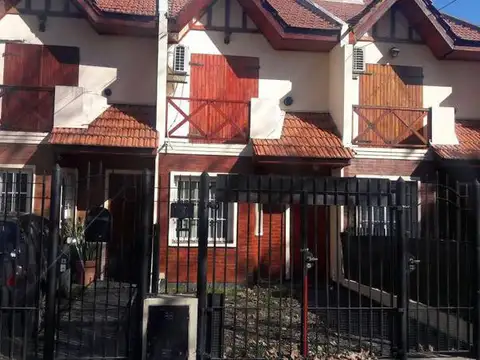 Casa en Venta en Temperley, USD 125.000