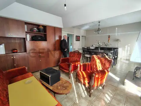 San Martín 3000, Piso 0