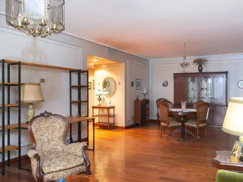 Departamento en Venta en Flores, USD 295.000