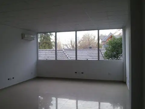 Oficina 54 m2 en venta en Complejo Bureau Leloir