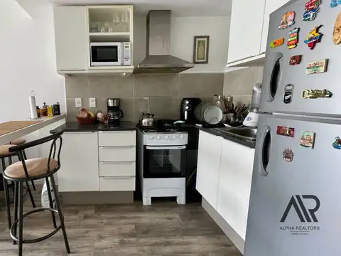 Centro, aquiles lanza y