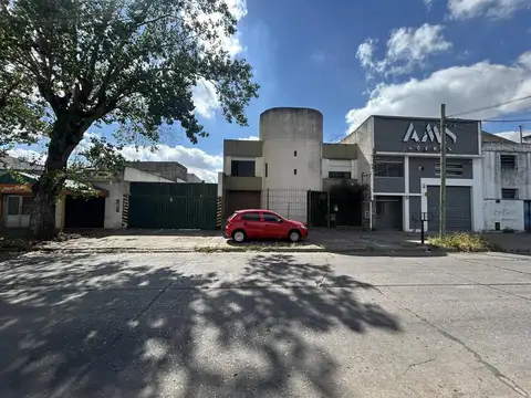 VENTA DEPOSITO GALPON FABRICA CASEROS