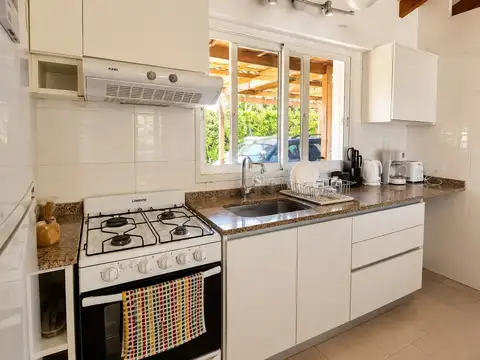 Casa 4 ambientes con 3 baños