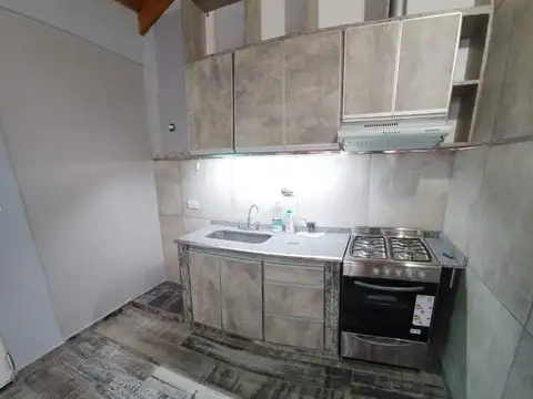 Depto Tipo Casa en Alquiler de 2 dormitorios