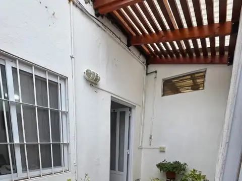 Departamento de dos ambientes Excelente ubicación