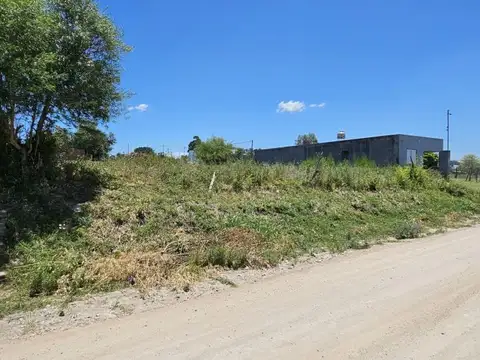 Terrenos de 11,36 x 25 . Matheu entre Copello y San Miguel - Dos lotes contiguos disponibles