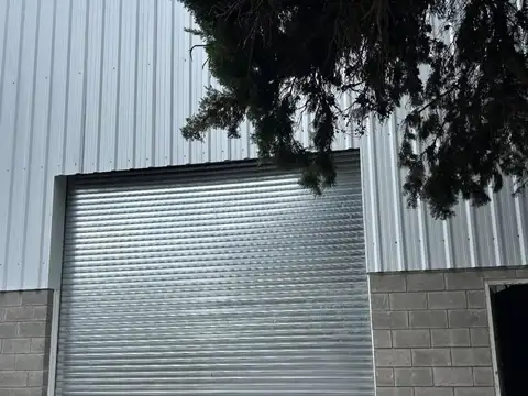 Oportunidad de inversion, galpon nuevo apto credito