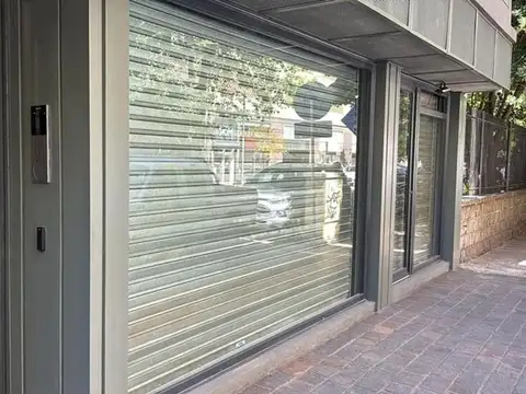 LOCAL A ESTRENAR . CENTRO