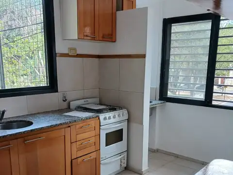 Departamento en Alquiler en Abasto, $ 750.000