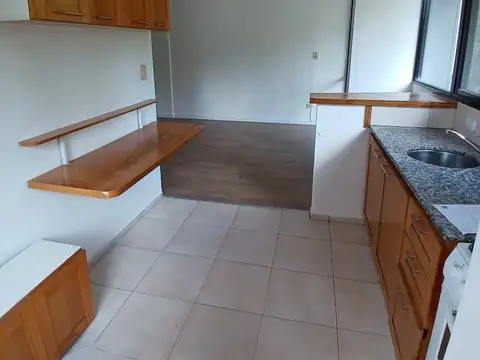 Cochabamba 800, Piso 2