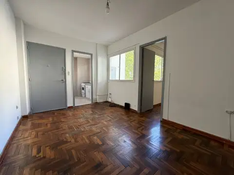 VALENTIN GOMEZ 3800, Piso 4